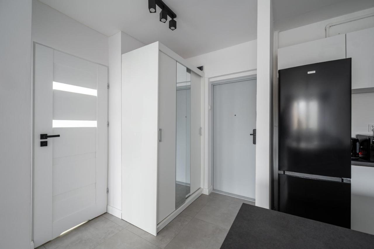 Wierzbno Modern Apartment Varsovia Exterior foto